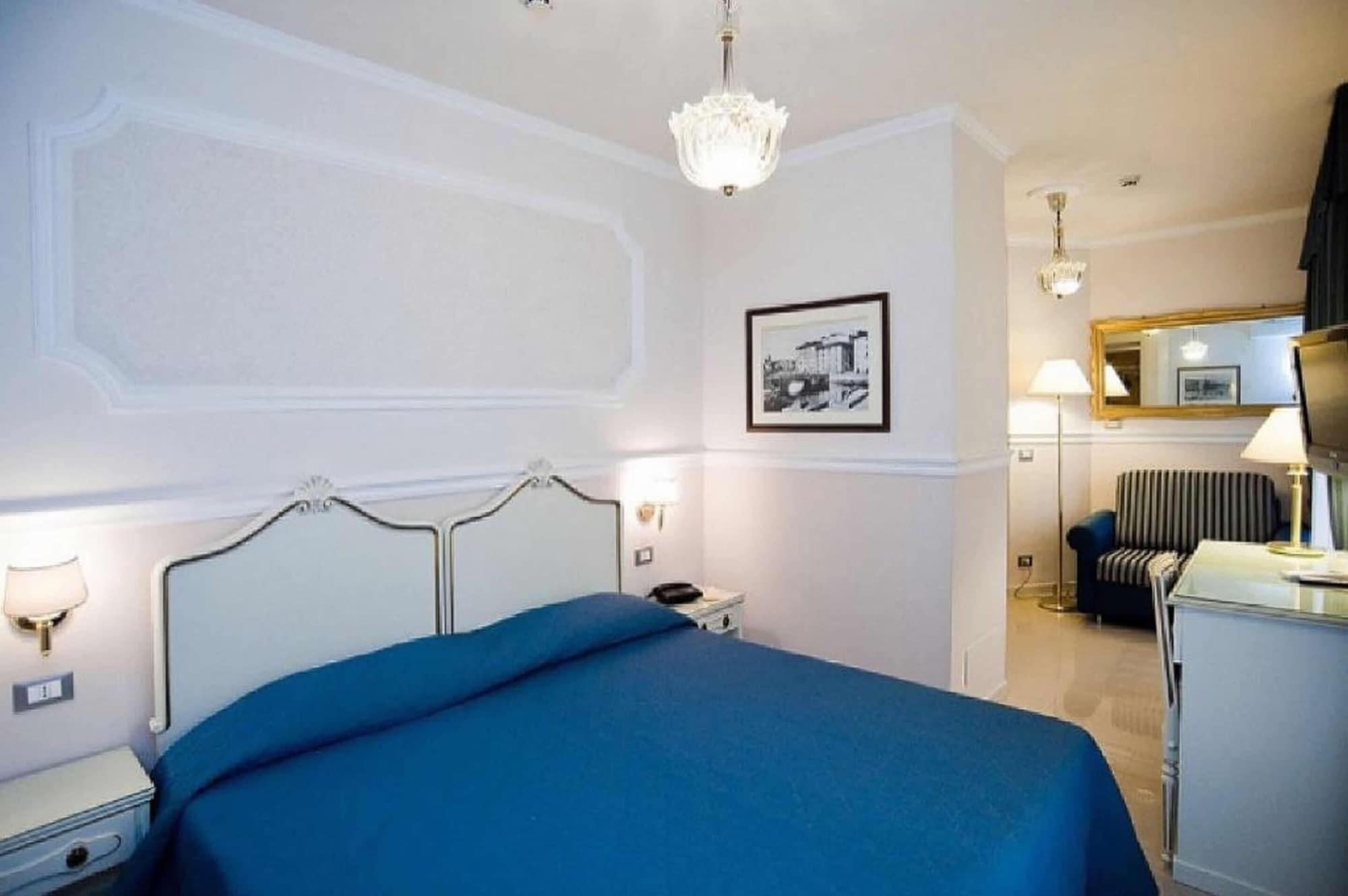The Port Aparthotel 3*