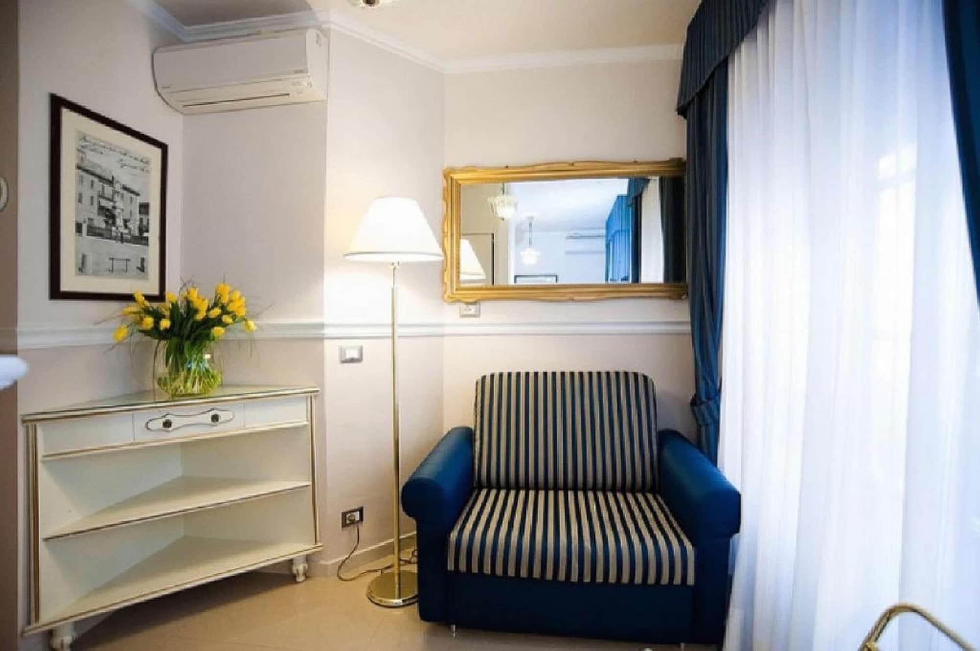 The Port 3* Livorno