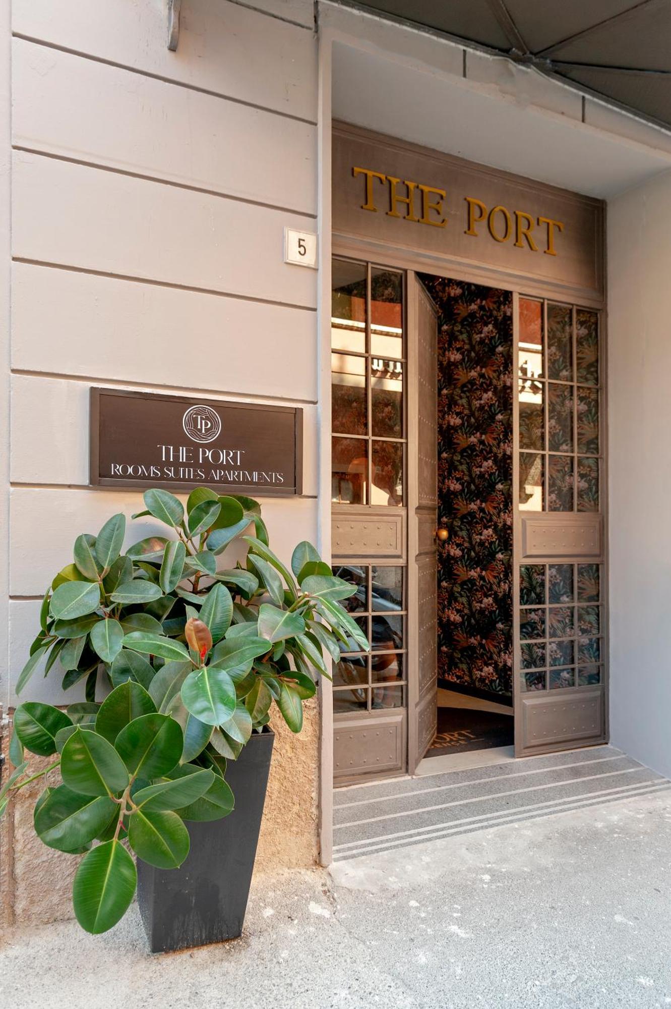 Aparthotel The Port Livorno
