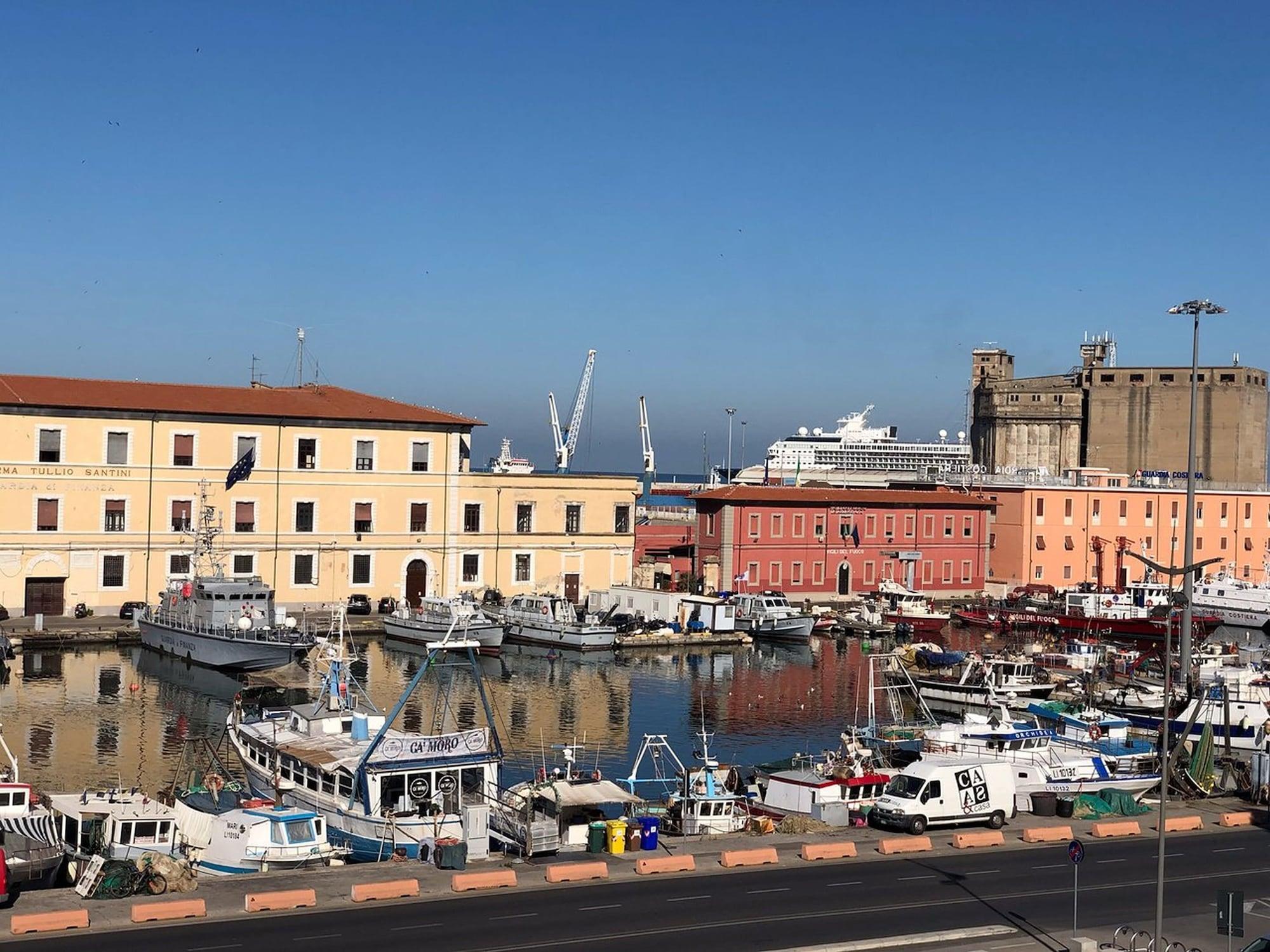 The Port 3* Livorno
