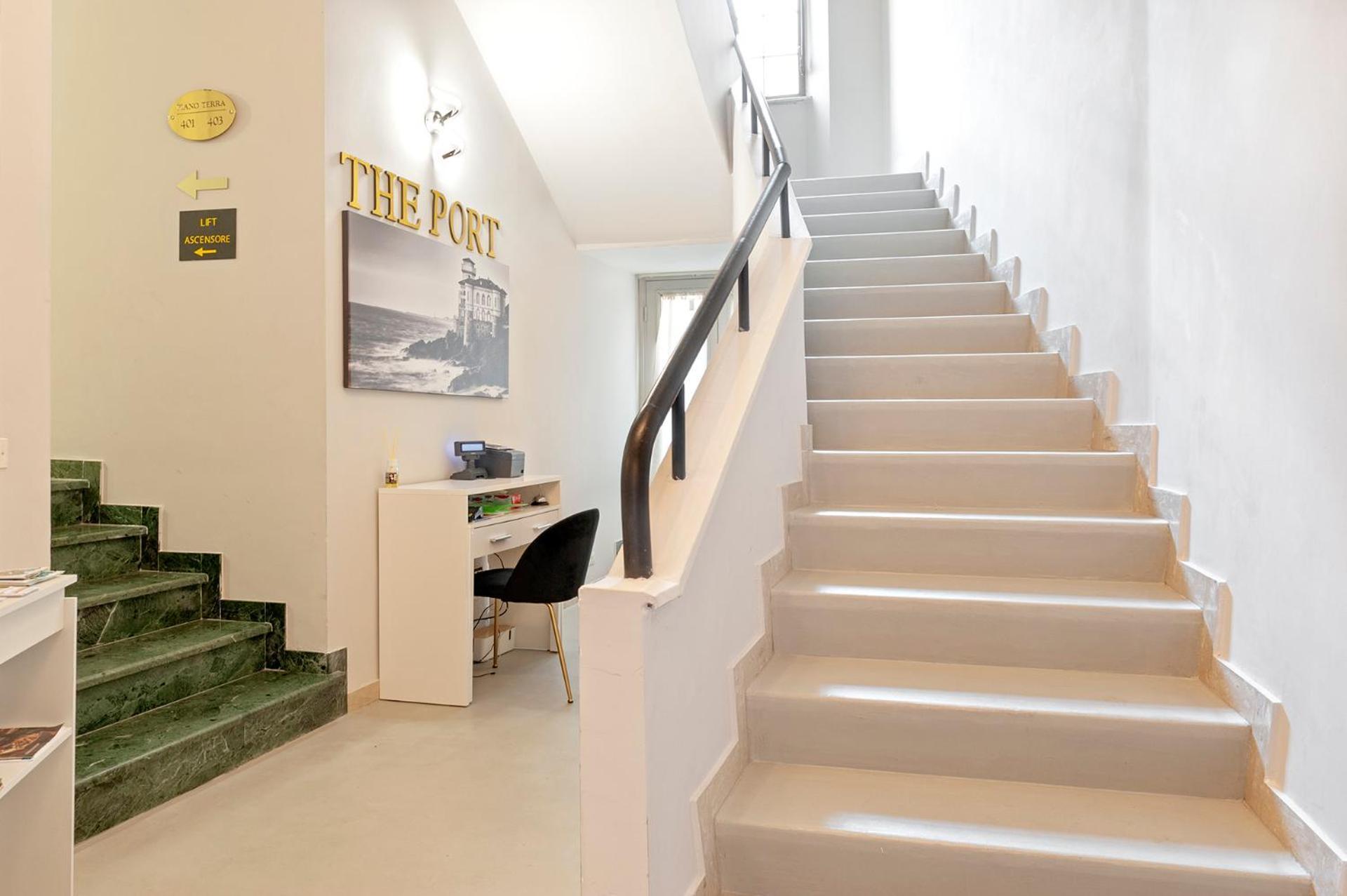 The Port Aparthotel Livorno
